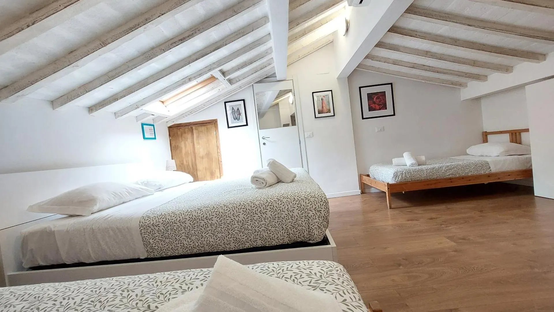 Casa Vacanze Francesco Floransa İtalya